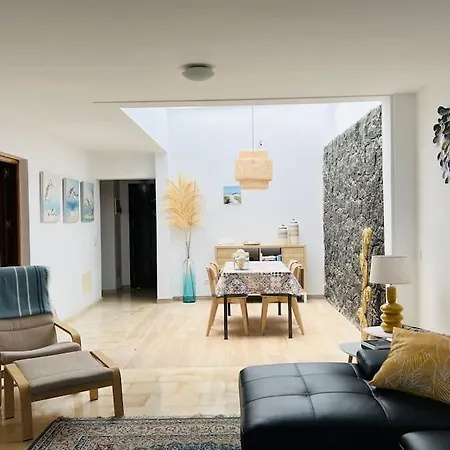 Lovely Danielle Playa Blanca (Lanzarote)