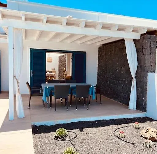 Βίλα Lovely Danielle