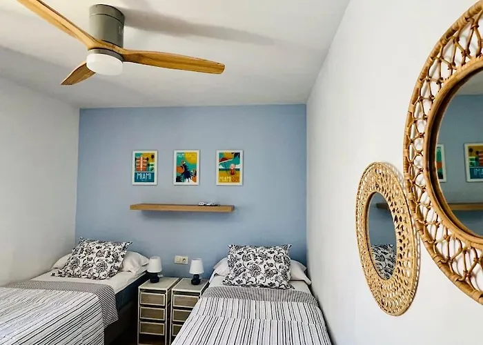 Lovely Danielle * Πλάγια Μπλάνκα