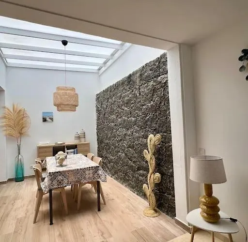 Βίλα Lovely Danielle *