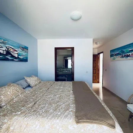 Lovely Danielle Playa Blanca (Lanzarote)